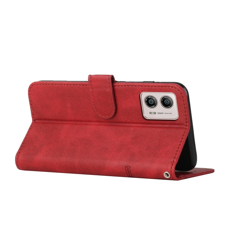 STITCHING Knižkové puzdro pre Motorola Moto G13 / G23 / G53 5G - červené