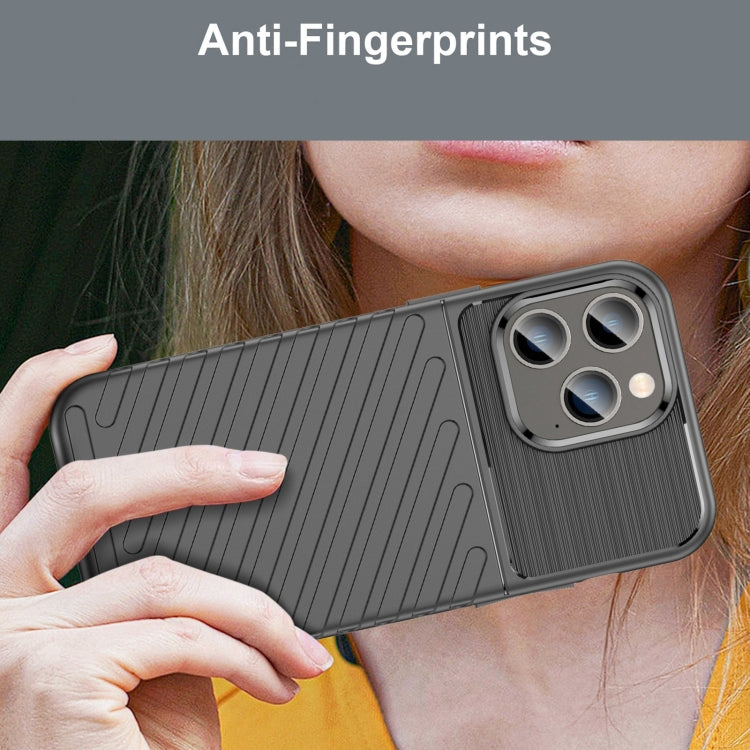 THUNDER Ochranný kryt pre Apple iPhone 14 - čierny