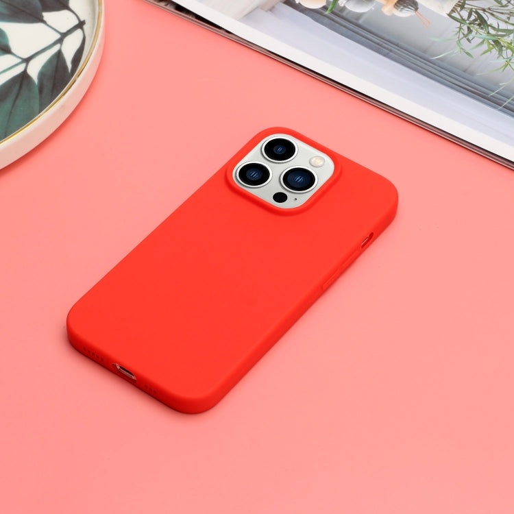 MATT Silikónový obal pre Apple iPhone 14 Pro - červený