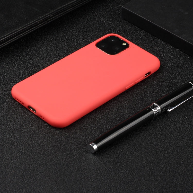 MATT Silikónový obal pre Apple iPhone 15 Pro Max - červený