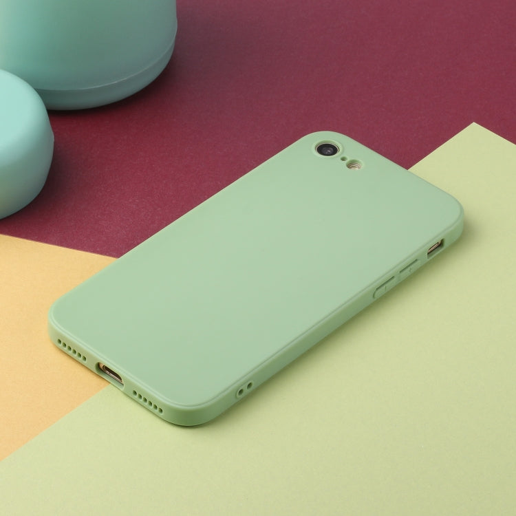 MATT Silikónový obal pre Apple iPhone 7 / iPhone 8 / iPhone SE 2022 / 2020 - zelený
