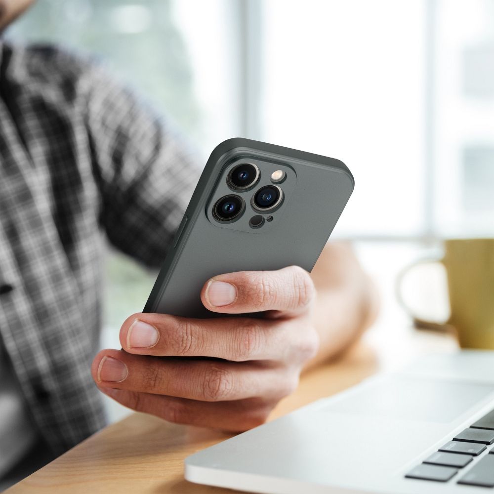 KOVOVÉ puzdro na Apple iPhone 16 Plus šedé